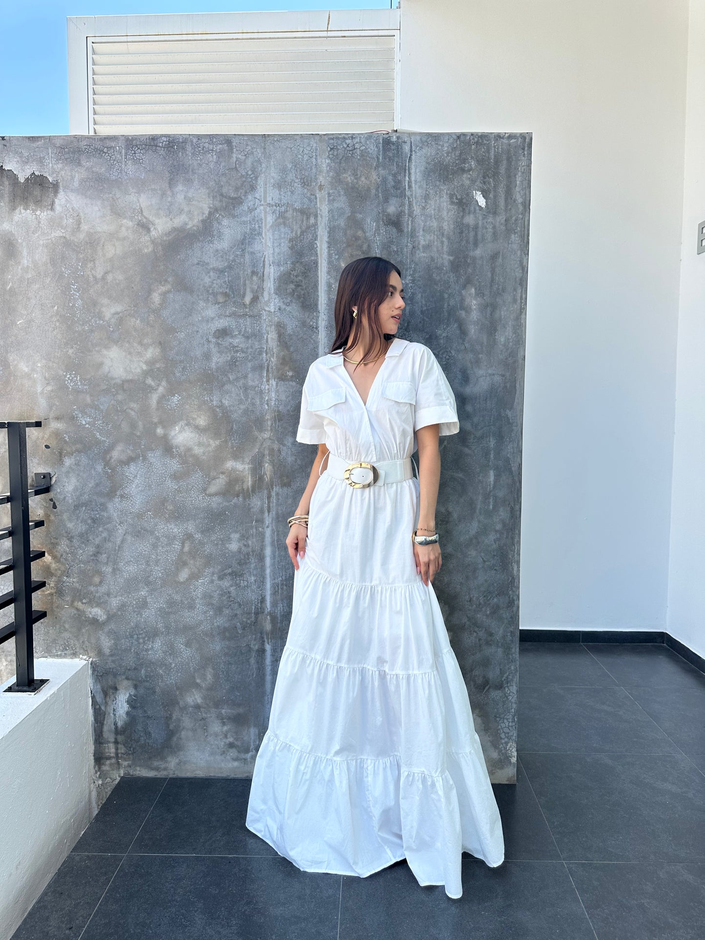 VESTIDO LARGO CON CINTO