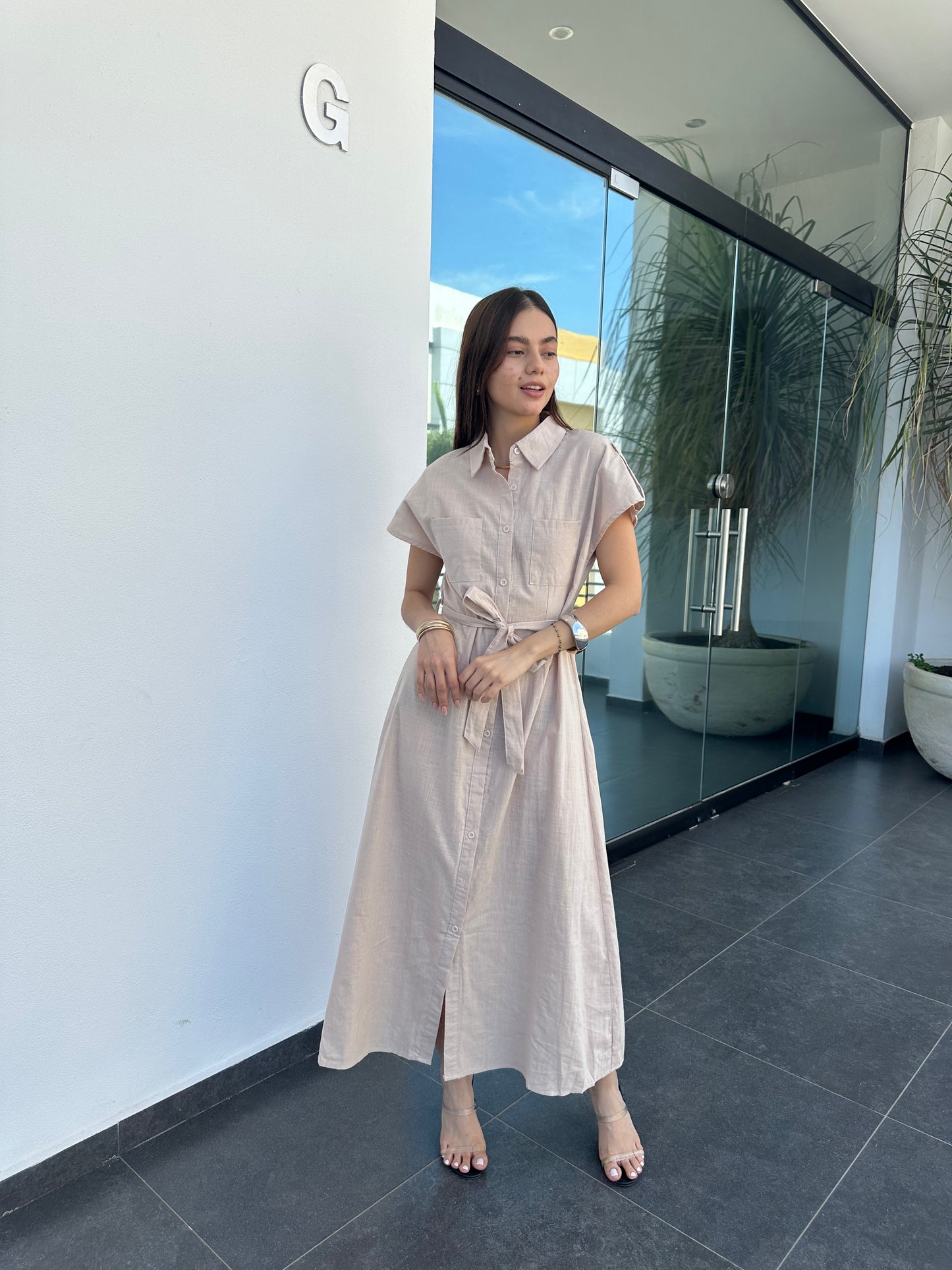VESTIDO DE LINO CON LISTON EN CINTURA