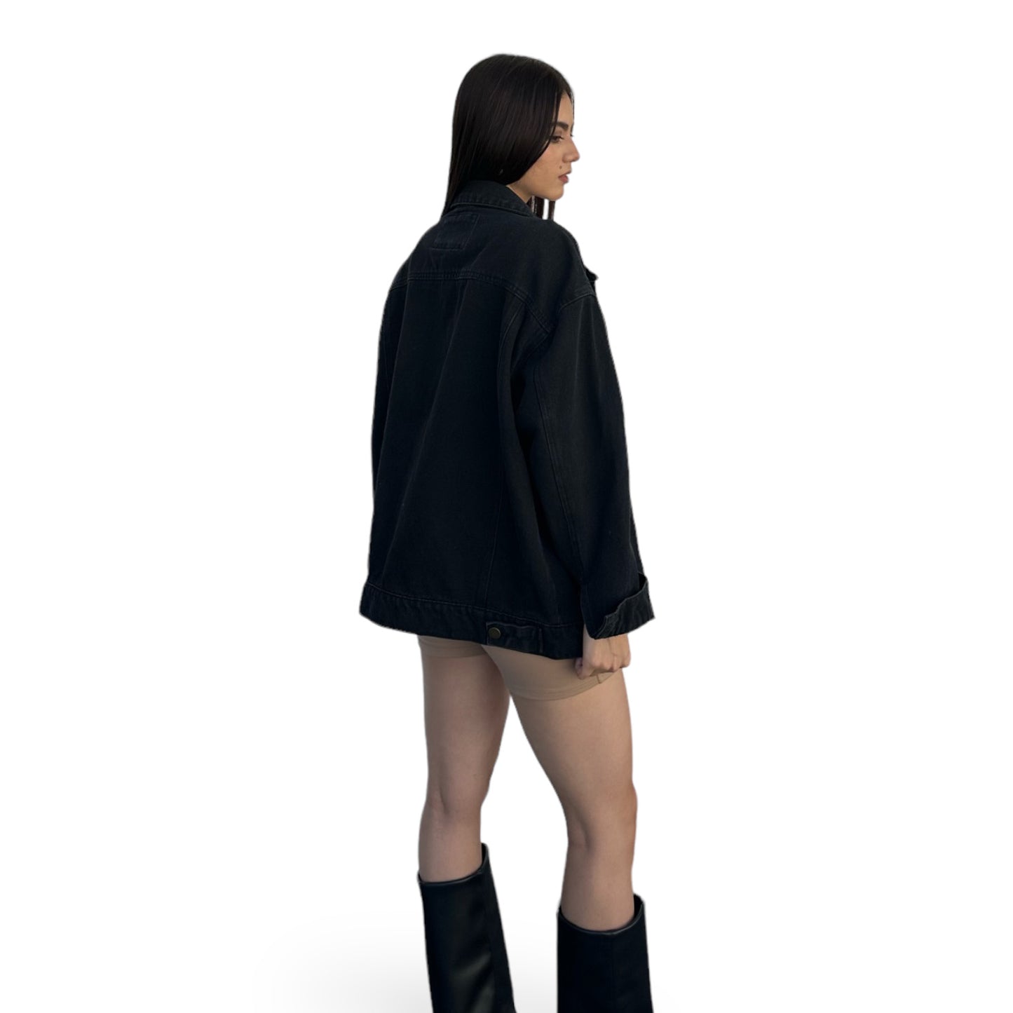 CHAMARRA NEGRA OVERSIZE