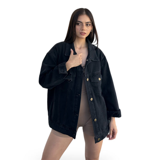 CHAMARRA NEGRA OVERSIZE